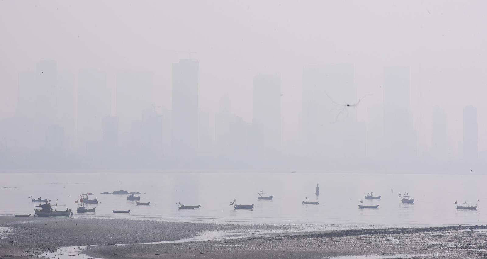 An AQI between 201 and 300 is considered 'poor', 301-400 'very poor' and 401-500 'severe', while the AQI between zero and 50 is considered 'good', 51 and 100 'satisfactory' and 101 and 200 'moderate' (Shadab Khan)